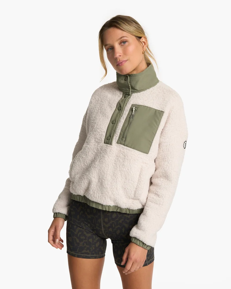 Image of Cozy Sherpa Popover | Dune