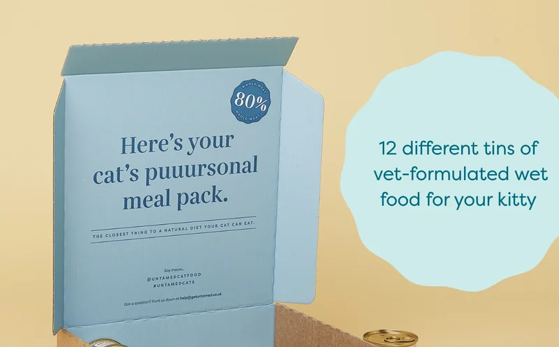 12 different tins of vet-formulated wet food for your kitty
