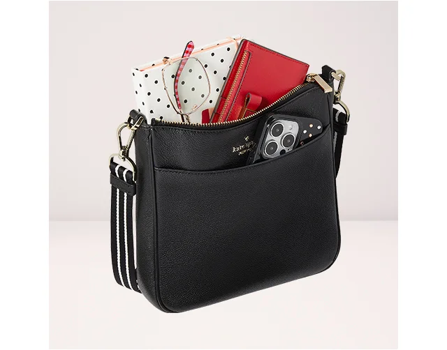 "THIS IS THE PERFECT TRAVEL PURSE!"