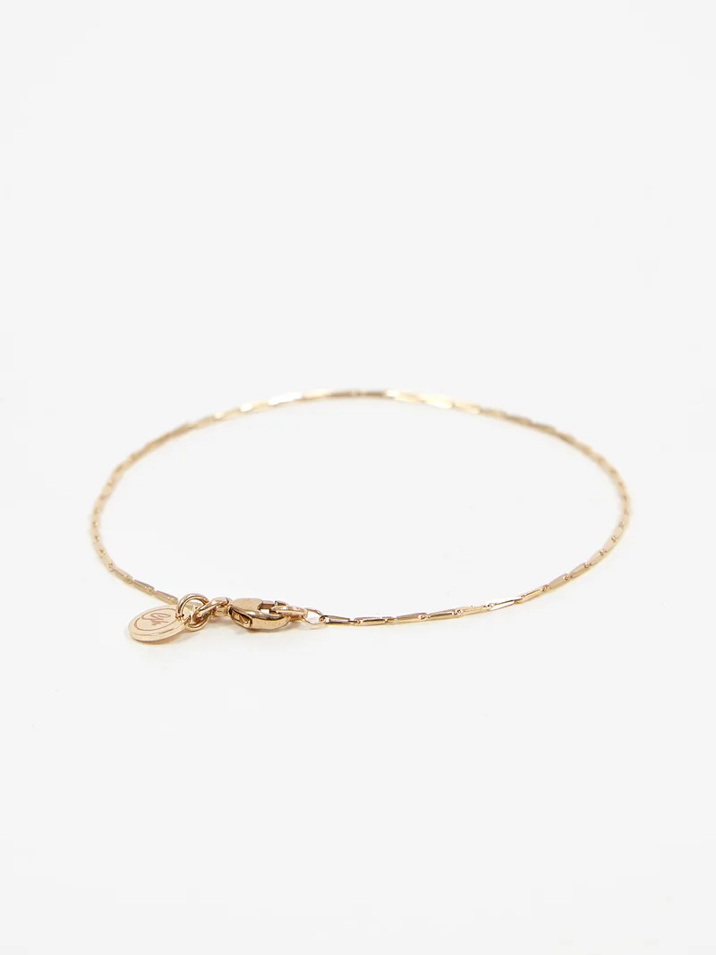 Image of Goodhood Worldwide Hayseed Bracelet / 9ct Gold / 19cm