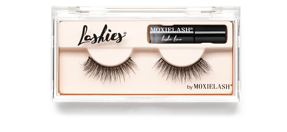 GRAB BESTIE LASHES ON-THE-GO WHILE SUPPLIES LAST!