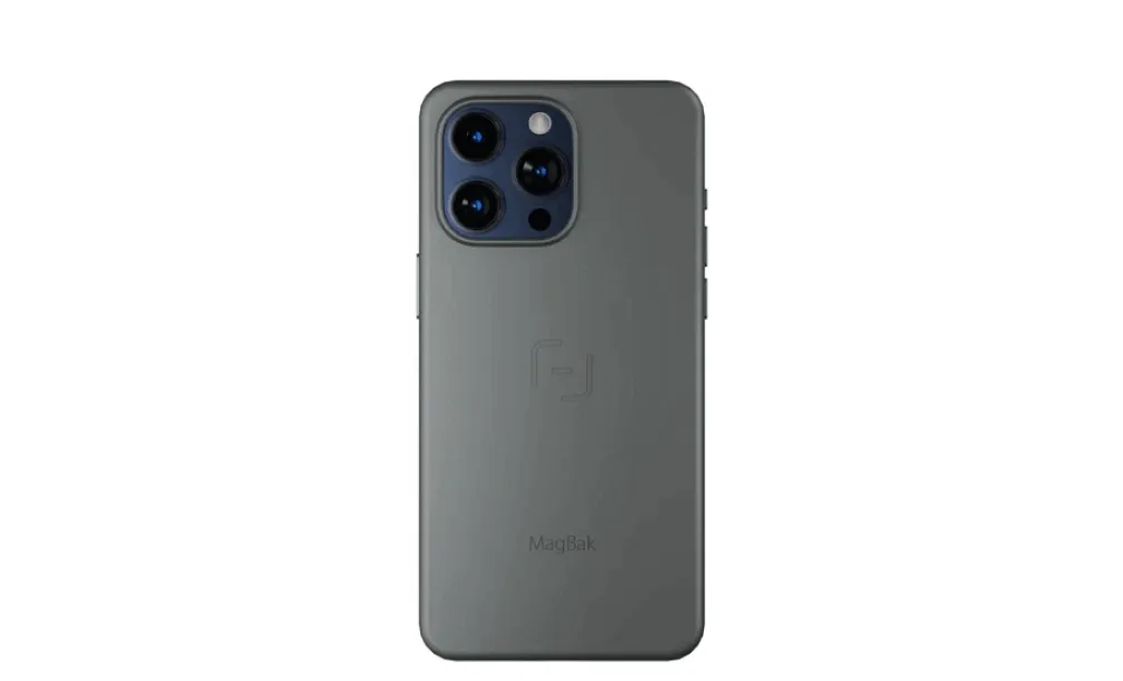 MagBak iPhone 15 Case Gif