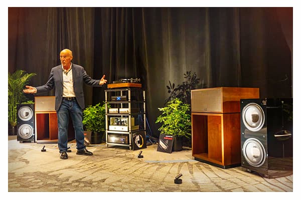 Upscaleaudiosocal | Thank you to everyone who came and visited us in Schaumburg H at Axpona 2026. It was a blast jamming with everyone, we can’t wait to see you all again next year!  Product Featured: Klipsch La Scala