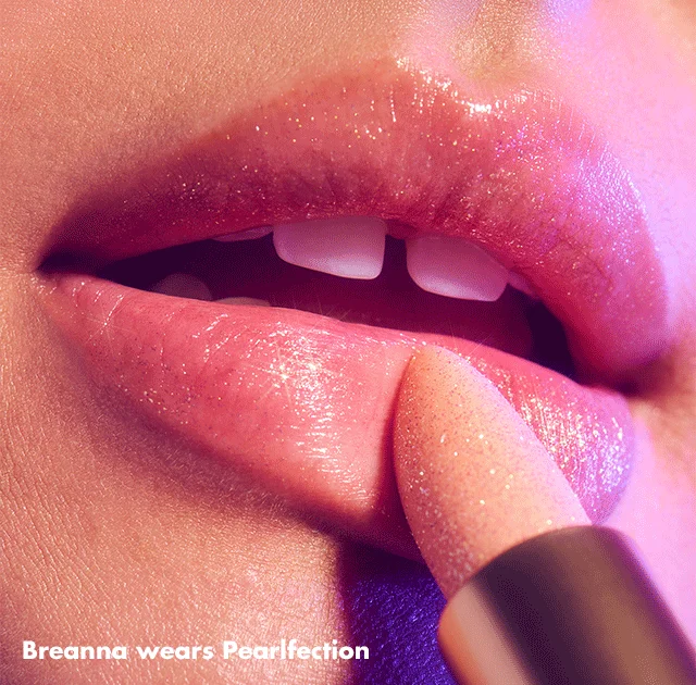Breanna wears pearlfection