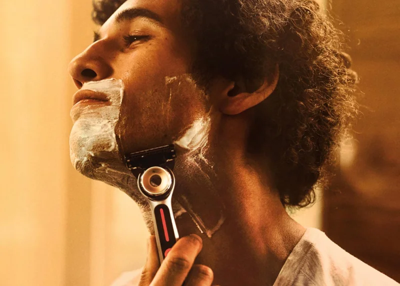Heated razor in use