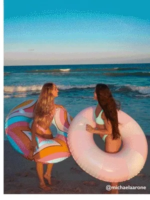 FUNBOY x Malibu Barbie™ Tube Float
