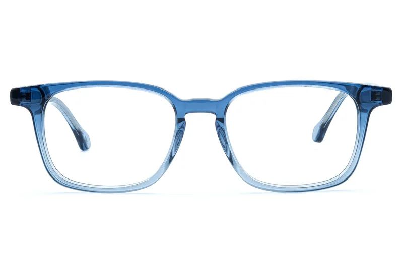 Image of Nash in Water Mist