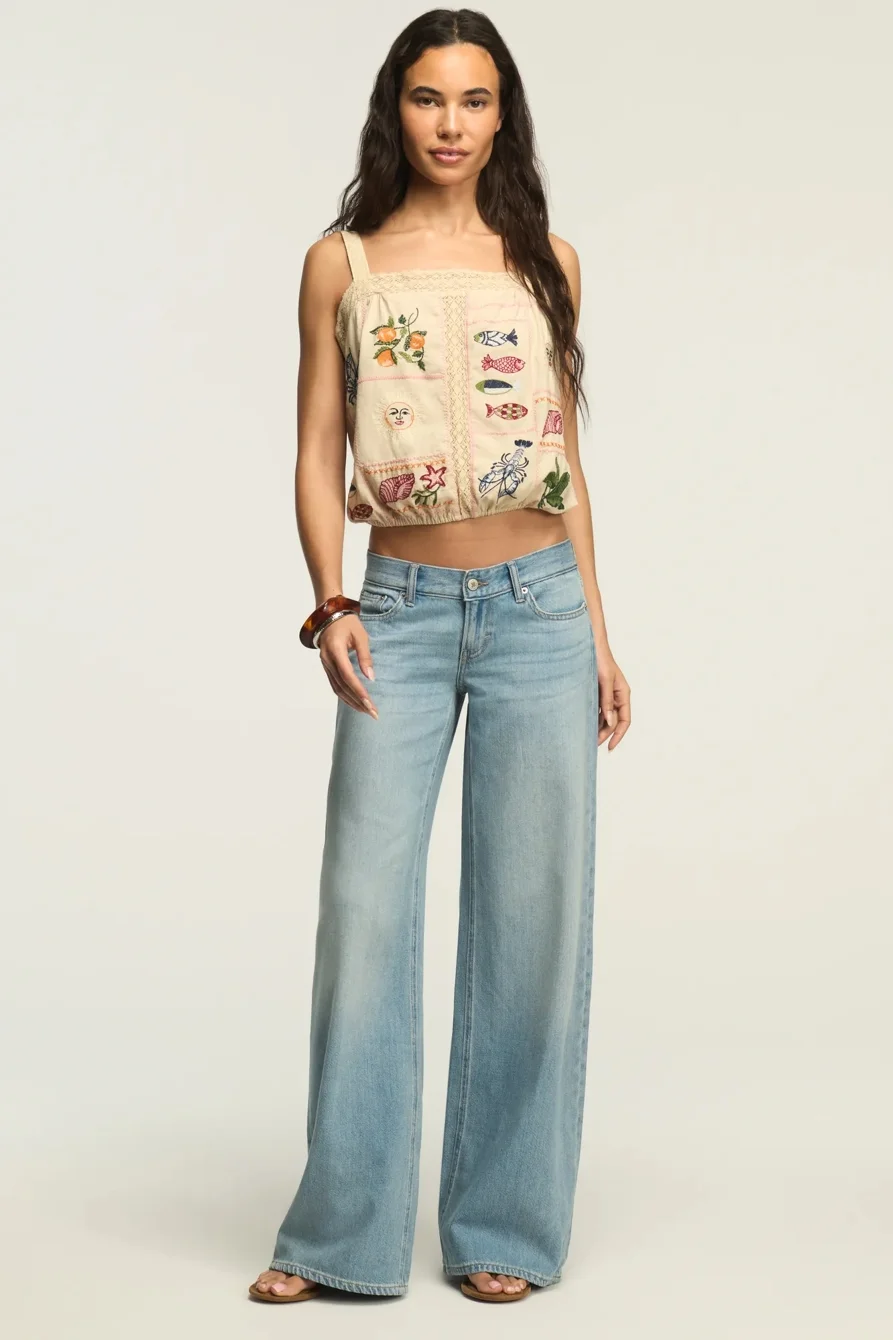 Image of Lucky Brand Liquid Denim Luxe Super Low Rise Ultra Wide - Women's Clothing Outerwear Jean Denim Jackets in Fast Forward Wash