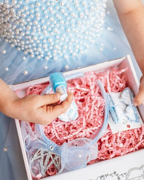 Petite Princess Box