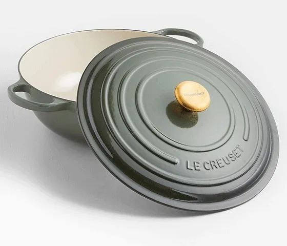 over $150 off Le Creuset® 7.5-Qt. Signature Chef Oven‡
