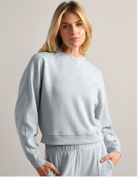 Signature Rib Crew Neck
