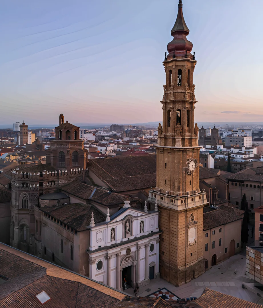 Catedral-Basílica de Nuestra Señora del Pilar and La Seo are the two cathedrals in Zaragoza.