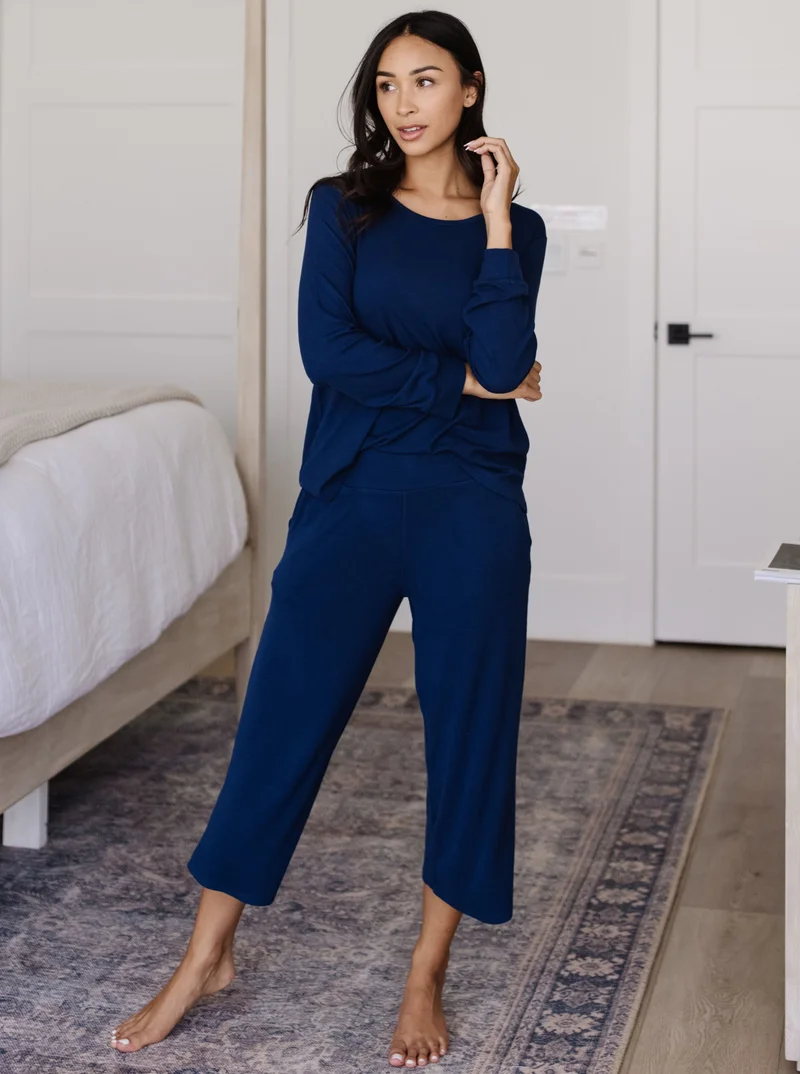 Image of Women's Bamboo Rib-Knit Lounge Capri - Wholesale