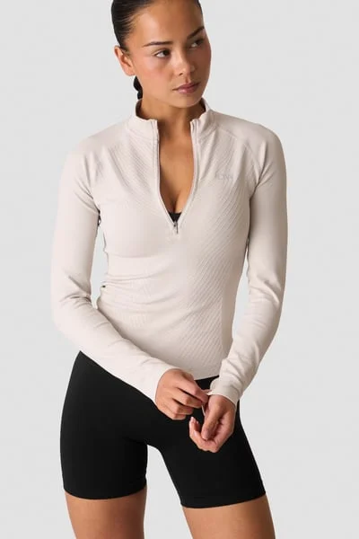 Image of Ignite Seamless 1/2 Zip Long Sleeve W Light Dusty Grey
