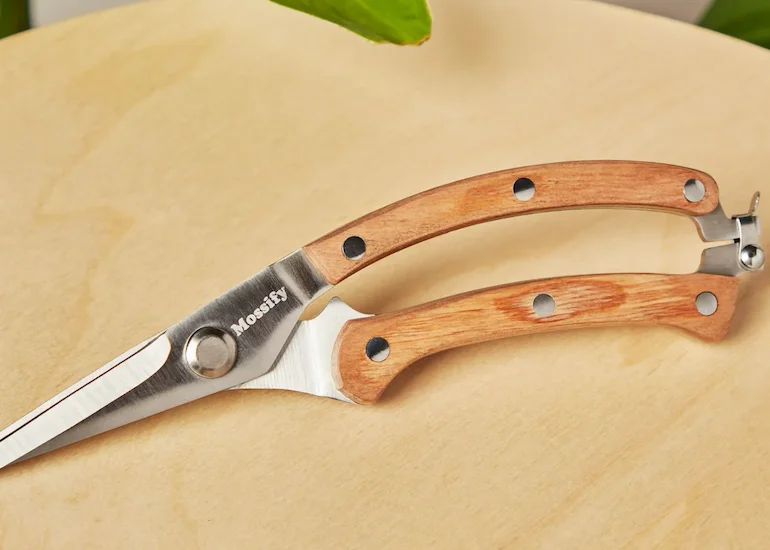 slim garden utility shears