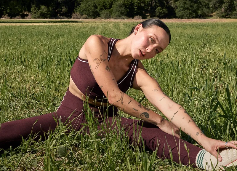 Spacedye Ready Midi Legging in Midnight Burgundy Heather