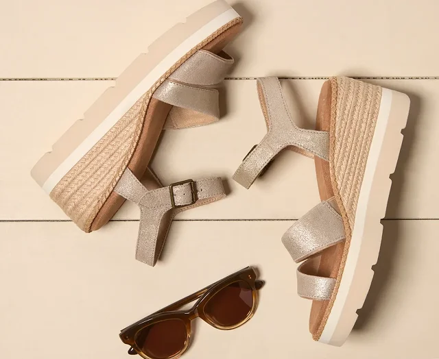 Darya Wedge Platform Sandal - Image