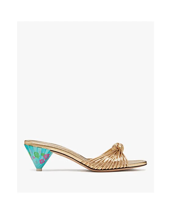 Tiki Sandals