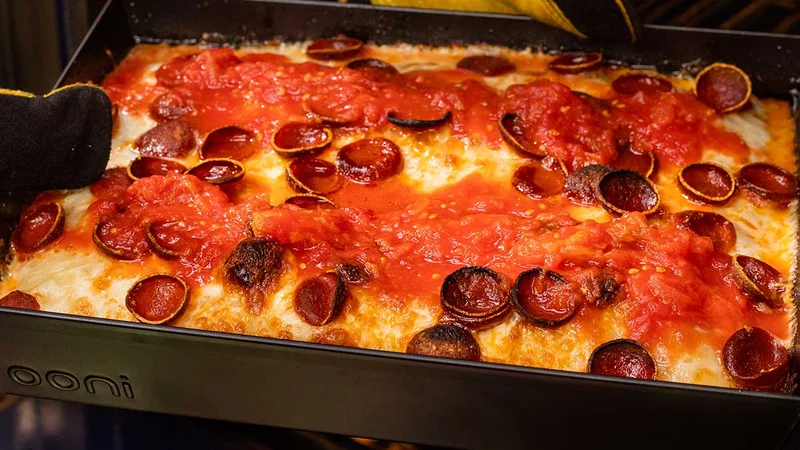 Detroit Style Pizza