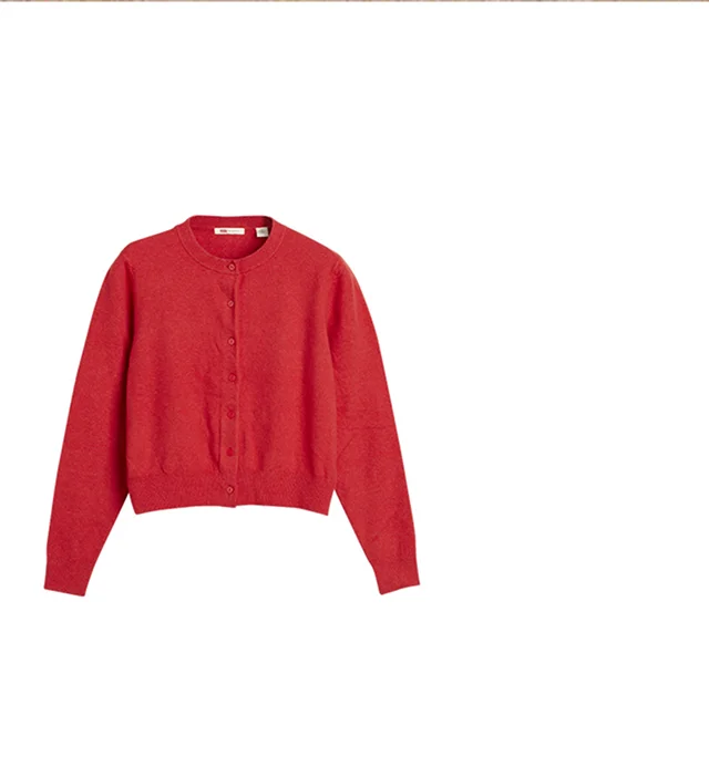 RED SWEATER