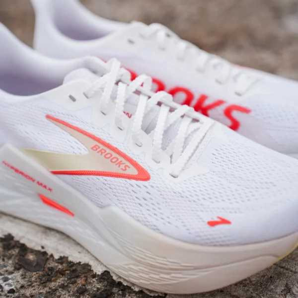 Brooks Hyperion Max 2