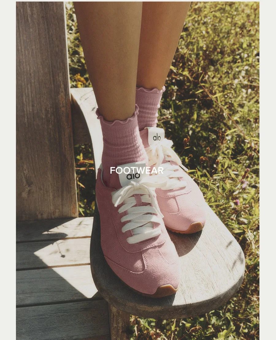FOOTWEAR