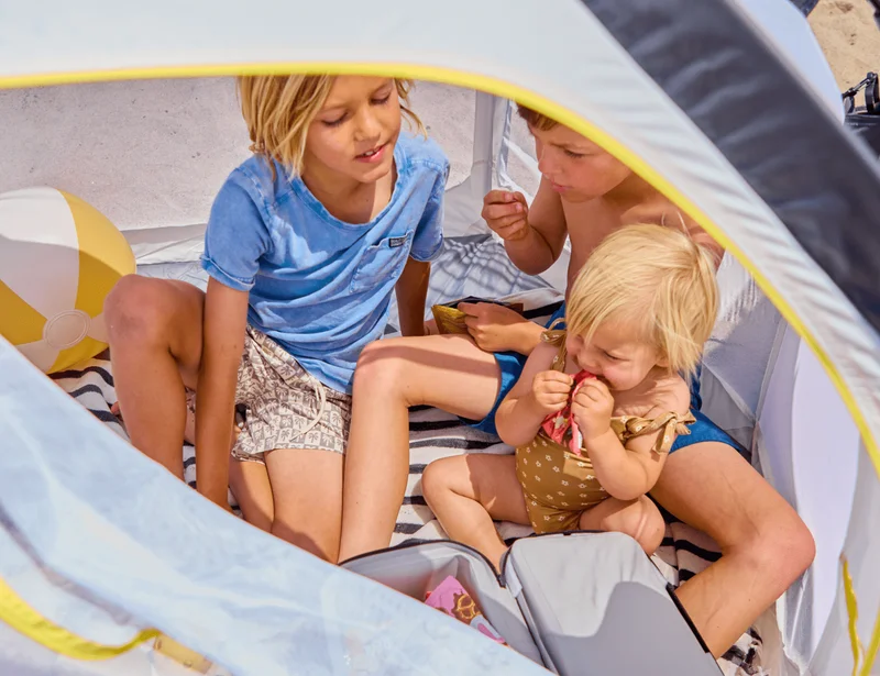 kids using veer basecamp