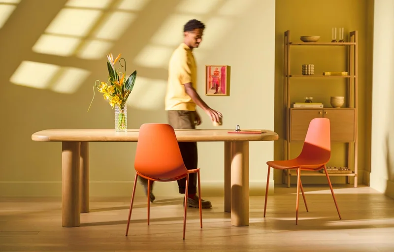 Article colorful seating