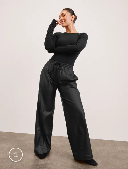 Serene Boatneck Bodysuit in Black