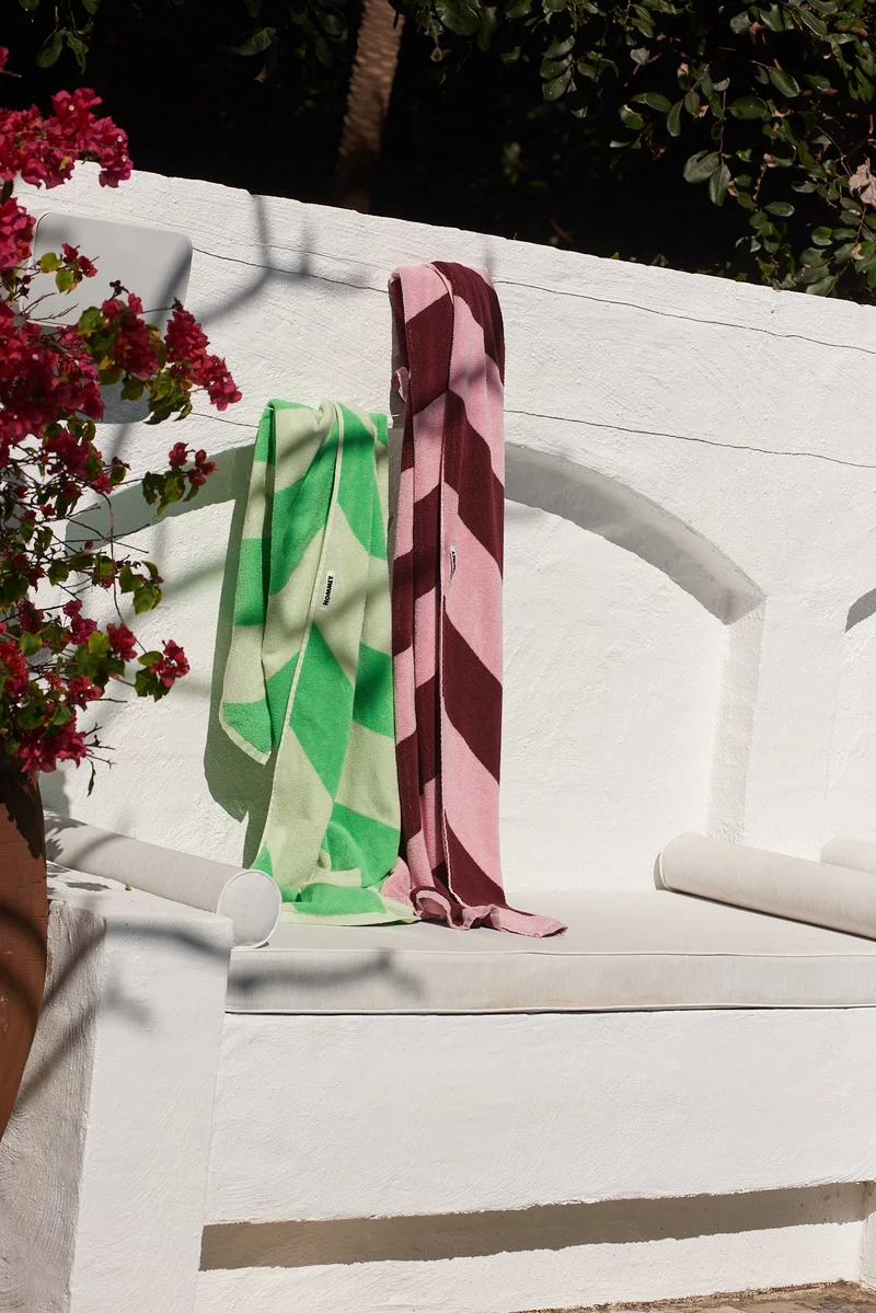 Image of Beach Towel - Rocky Road