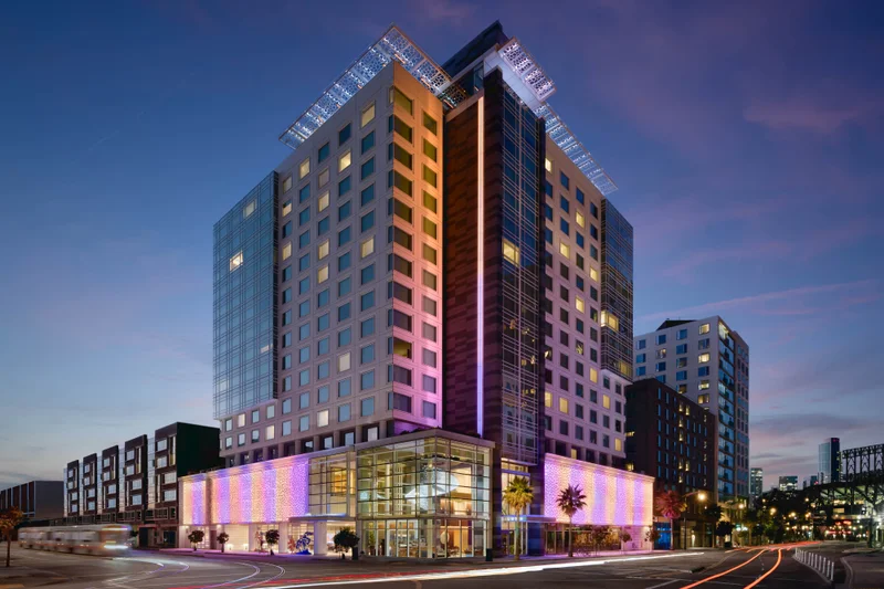 Exterior of LUMA Hotel San Francisco at night