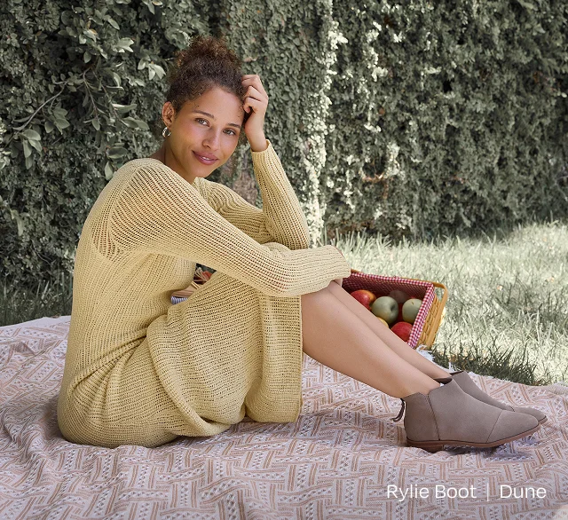 Rylie Ankle Bootie - Image