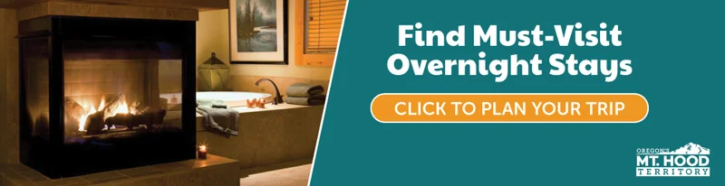 OMG lodging with a fireplace beside the bathtub in Mt Hood Oegon OMG lodging with a fireplace beside the bathtub in Mt Hood Oegon