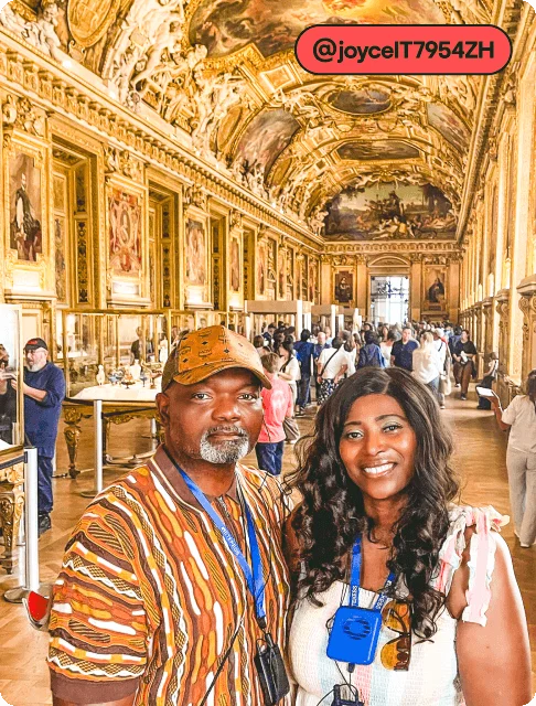 Image Description: Two travelers standing in a gilded hall in the Louvre, photo taken by @joycelT7954ZH