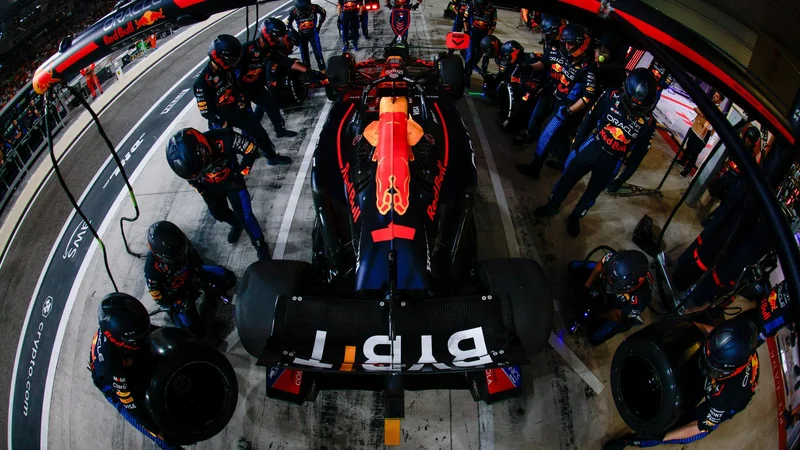 Shop the Oracle Red Bull Racing End of Season Sale