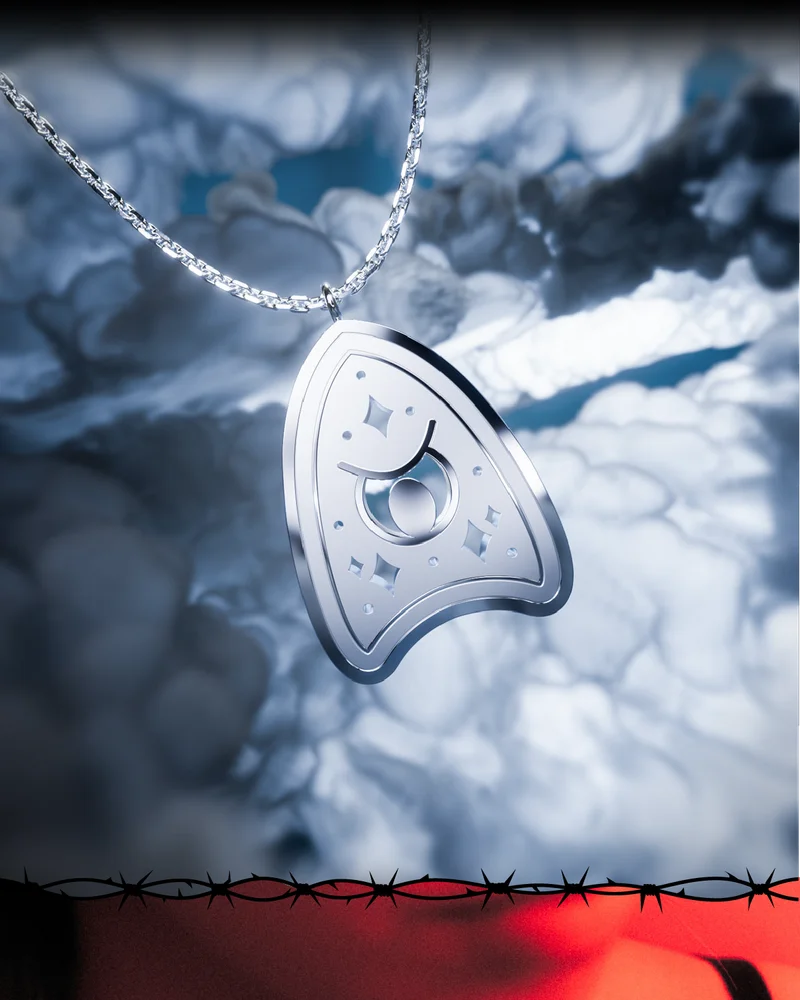 The Seance Pendant