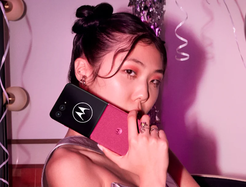 motorola razr+ 2024