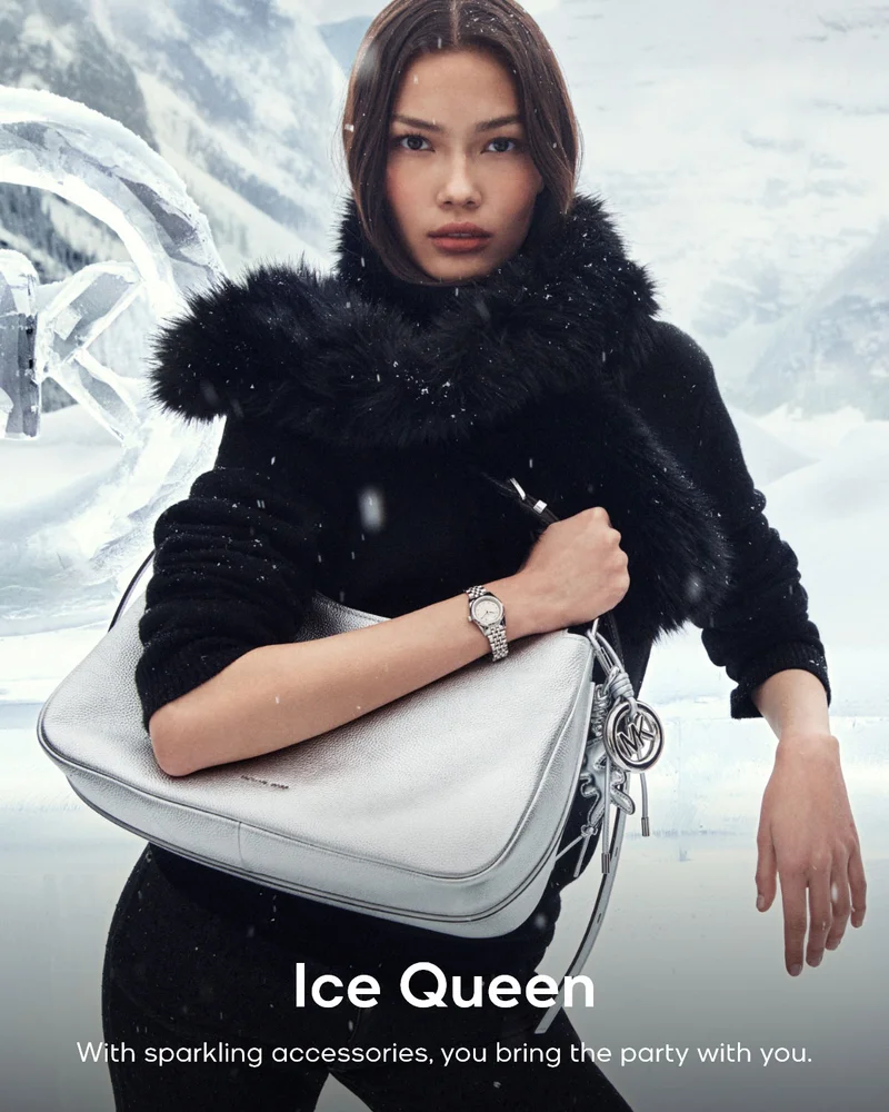 Ice Queen With sparkling accessories, you bring the party with you.