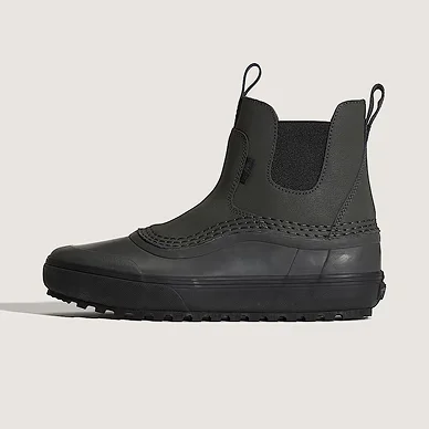 Standard Mid Chelsea Waterproof Boot