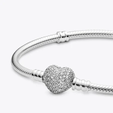 Pandora Moments Sparkling Heart Pavé Clasp Snake Chain Bracelet