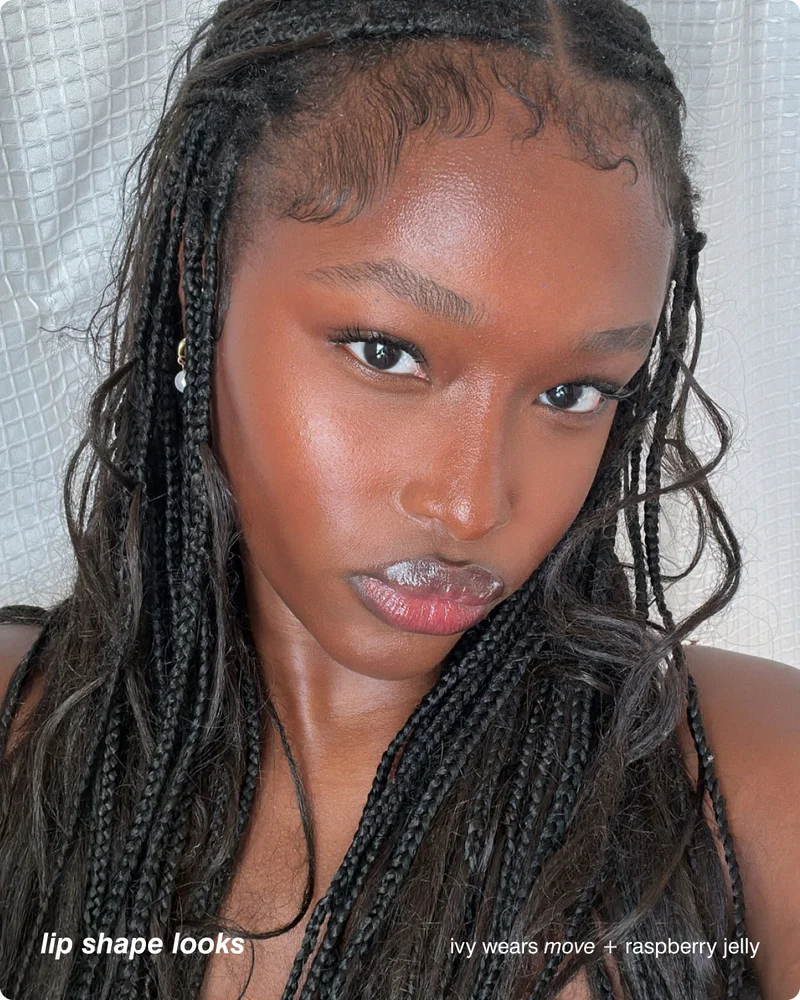 lip shape looks: ivy wears move + raspberry jelly