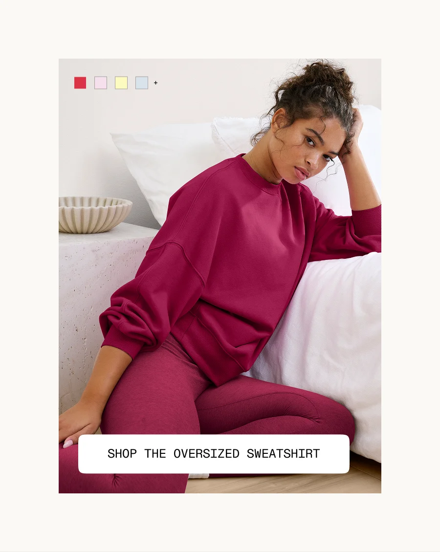 LuxeFleece Oversized Sweatshirt in Sangria