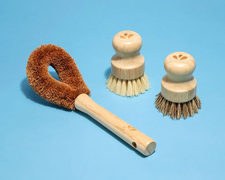 Kitchen brushes
