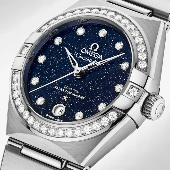 Side view of the Constellation aventurine dial