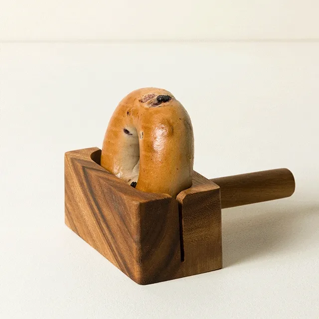 Easy Grip Bagel Slicer