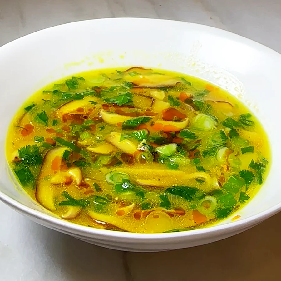 Bobby Flay’s Winter Tonic Soup