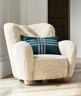 accent chairs