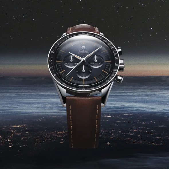 Speedmaster First OMEGA in Space, brown leather strap.