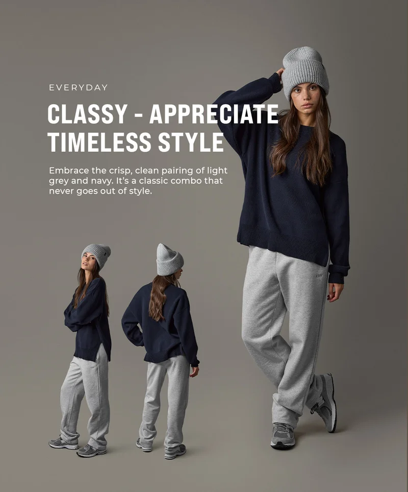 Soft Knit Oversized Crewneck Navy