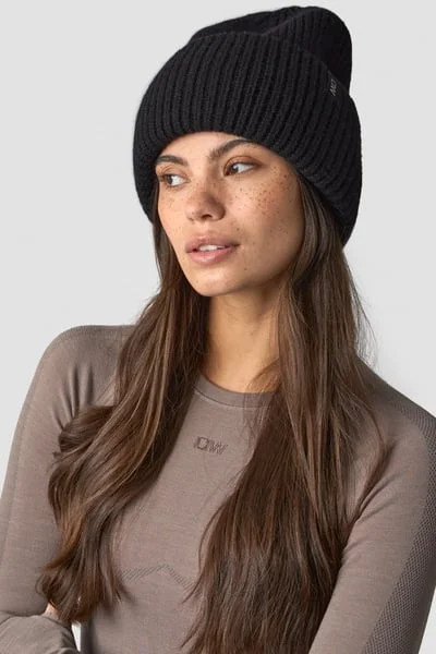 Image of Everyday Chunky Wool Beanie Black